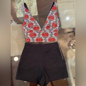 Sexy Stylish Crop Top With Shorts!